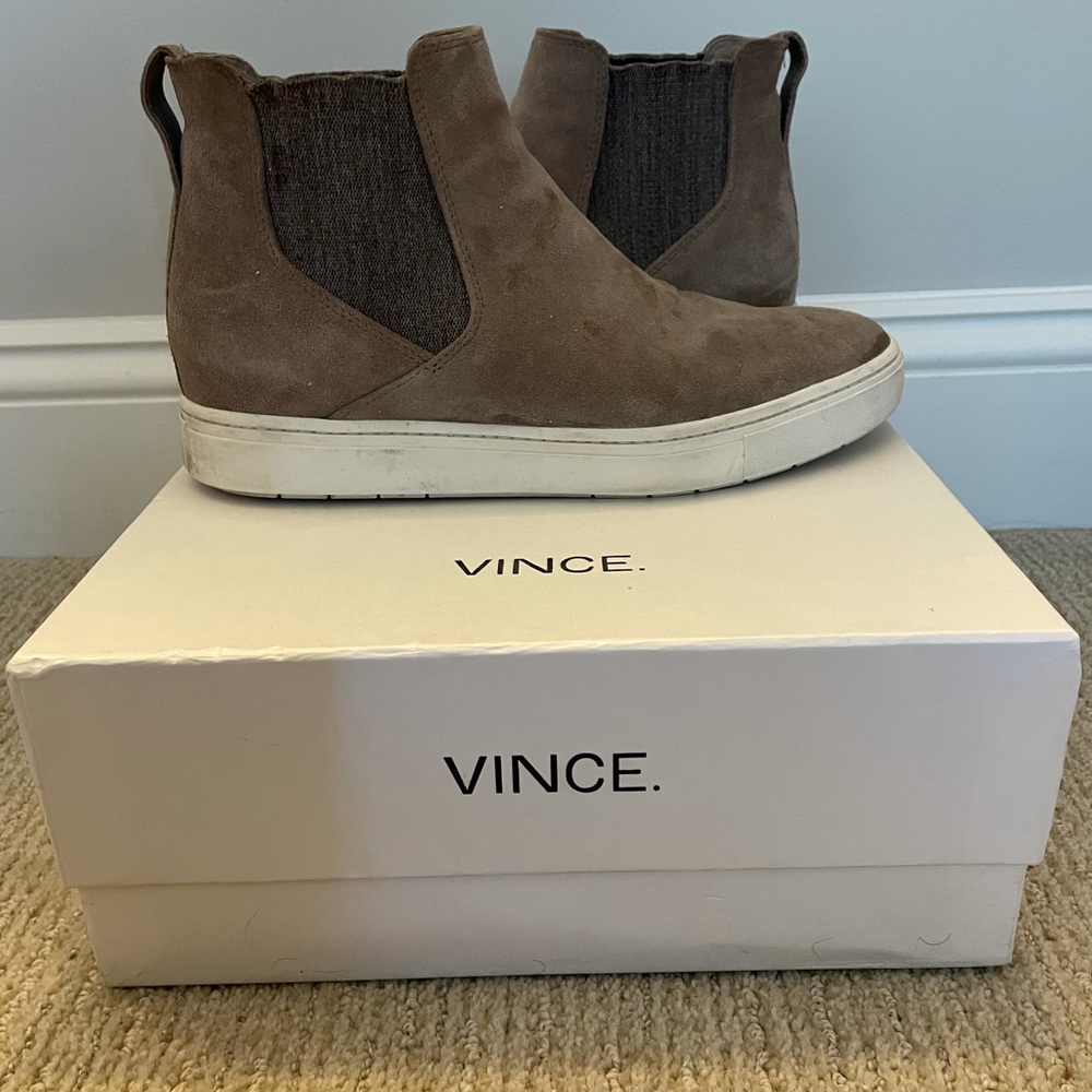 Vince Newlyn High Top Sneaker in Newstone